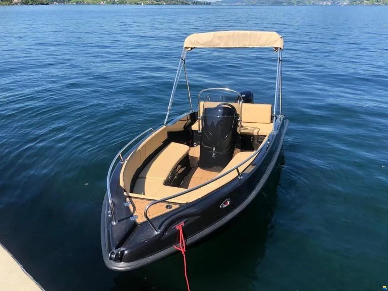 Nireus 490 Konsole