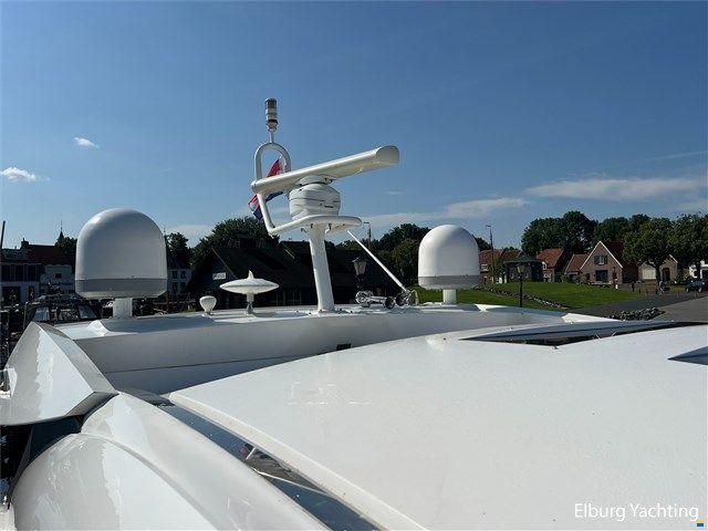 Sunseeker Predator 62