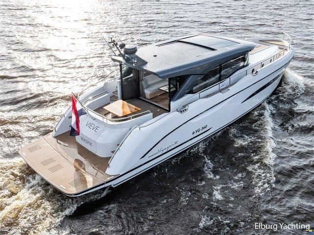 Voyager 50