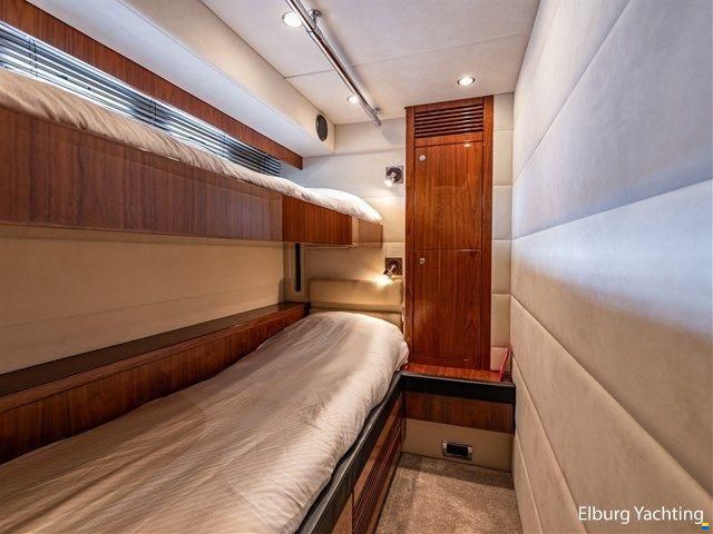 Fairline Squadron 70