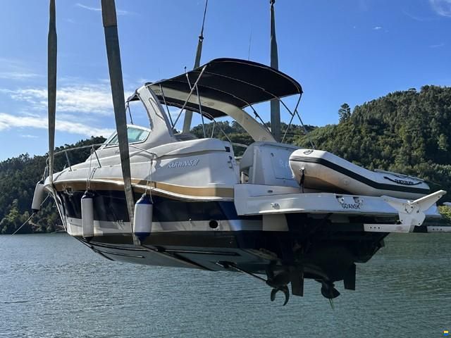 Four Winns 378 Vista &ndash; Ralph Lauren Limited Edition
