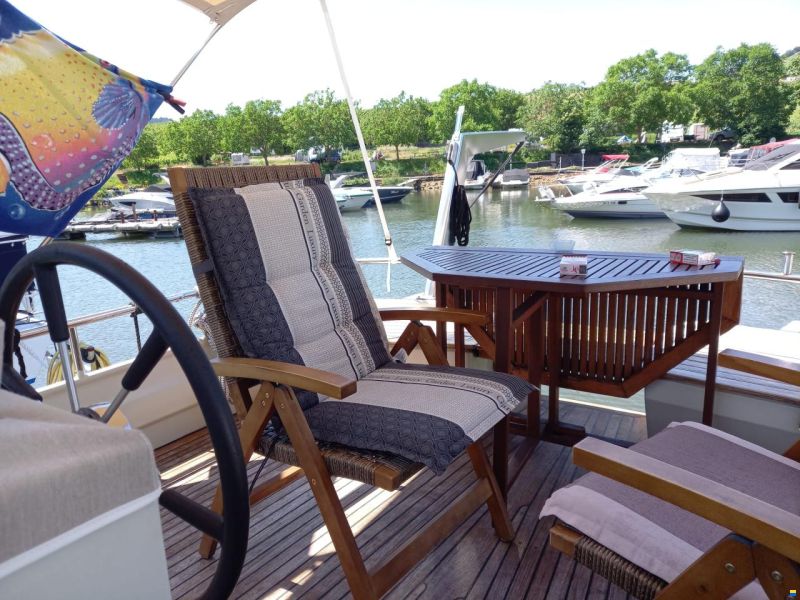 Linssen Dutch Sturdy 320 AC