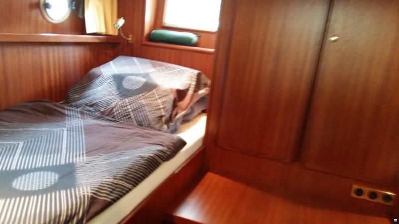 Linssen Dutch Sturdy 320 AC
