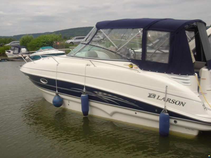 Larson 274 Cabrio