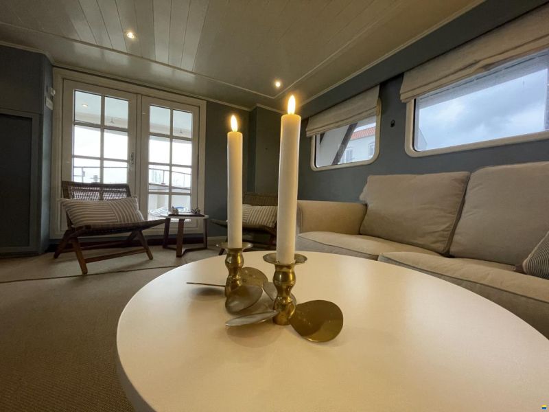 Malahide Yacht 66