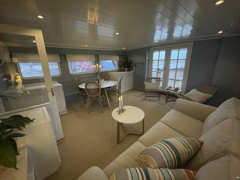 Malahide Yacht 66