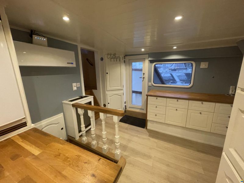 Malahide Yacht 66