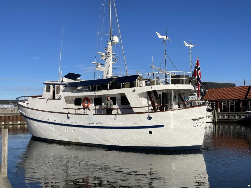 Malahide Yacht 66