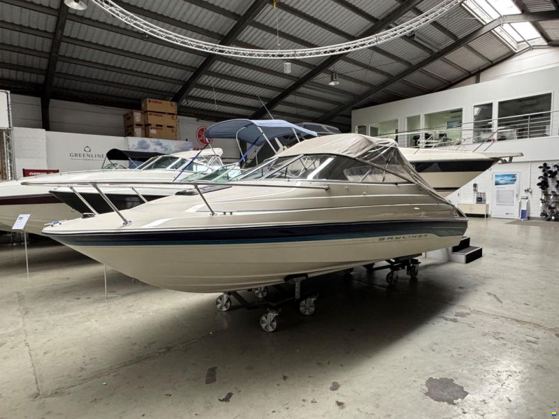 Bayliner 2052