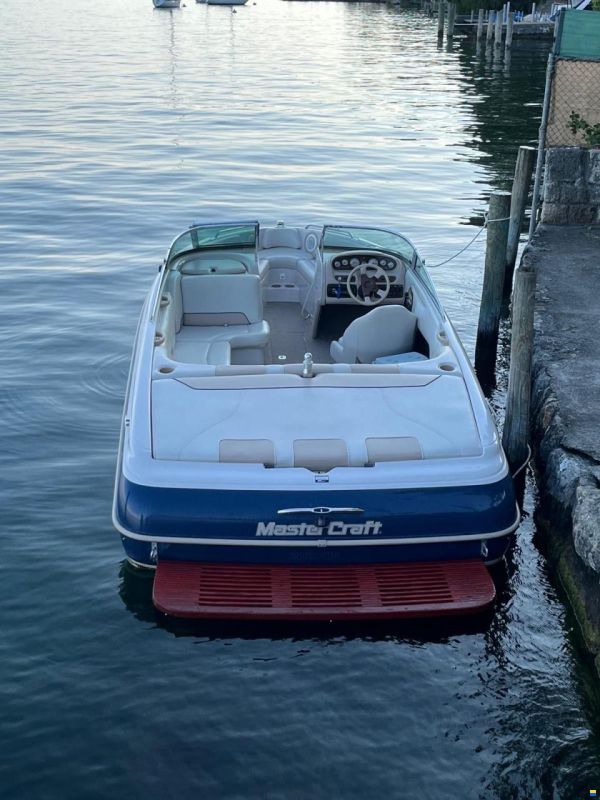 MasterCraft Mari Star 200