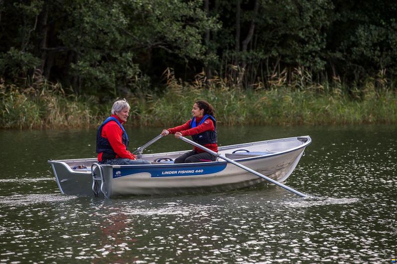 Linder 440 Fishing