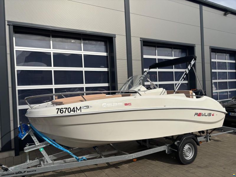 Remus 525 SC mit Mercury F80 ELPT