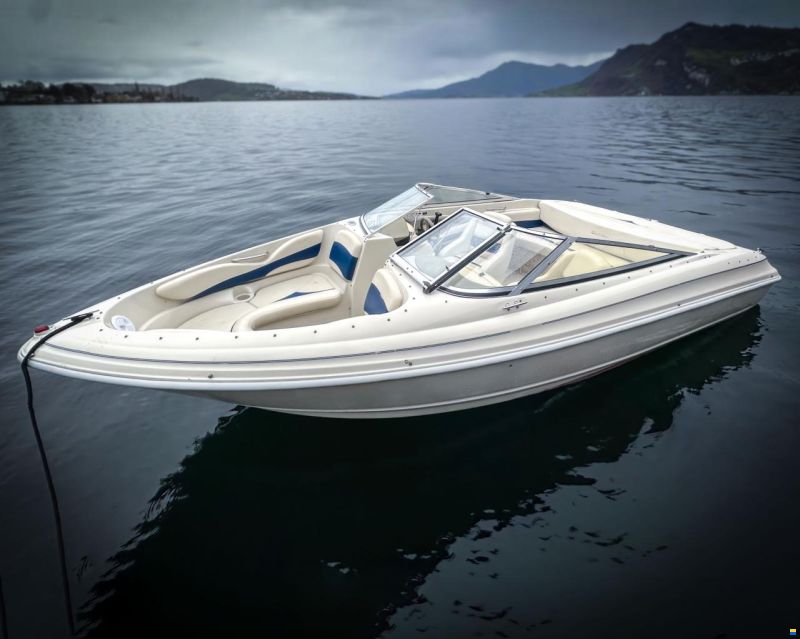 Larson 190 Bowrider