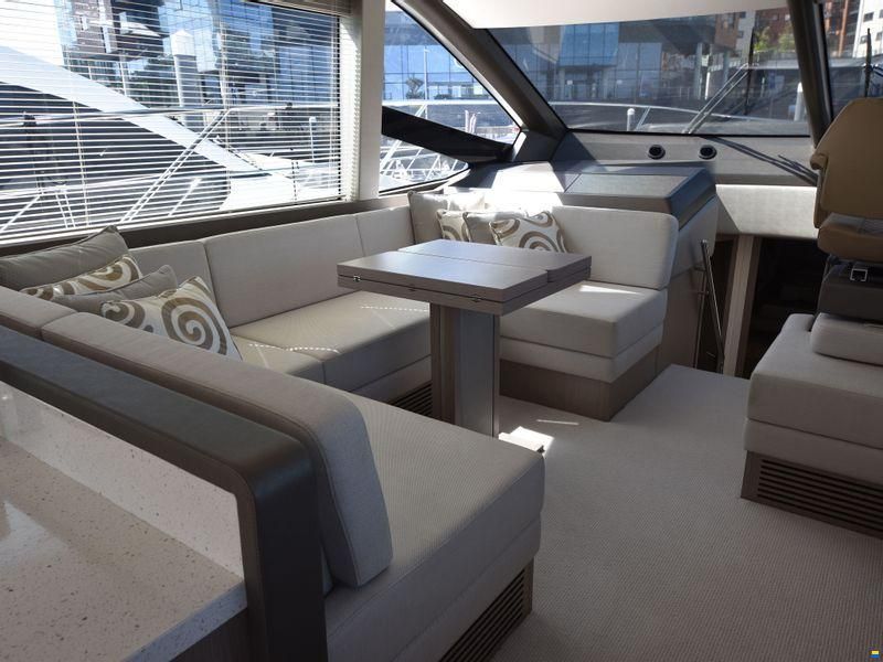 Sunseeker Manhattan 52