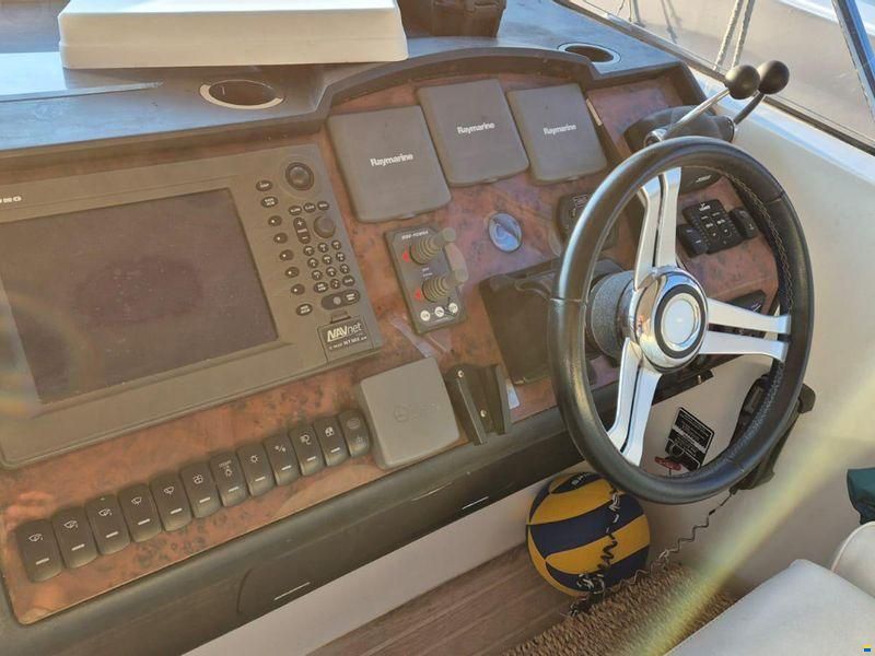 Princess Yachts International V45