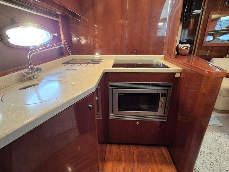 Princess Yachts International V45