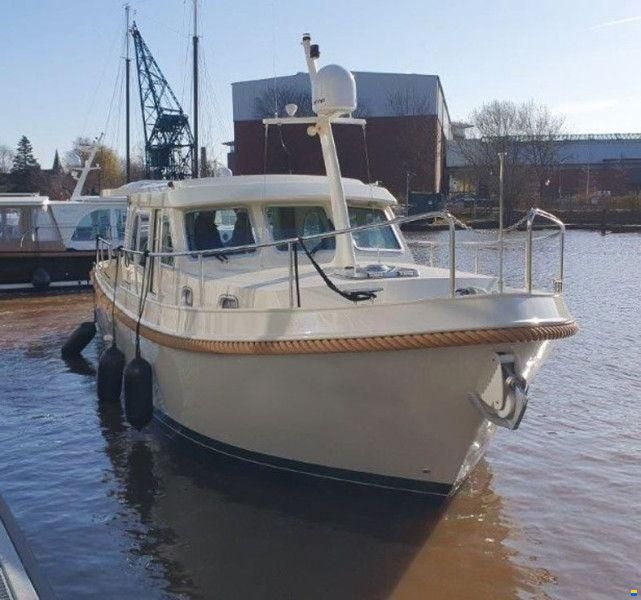 Linssen Grand Sturdy 350 Sedan