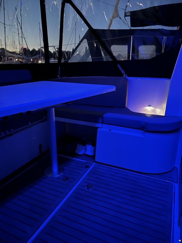 Quicksilver Activ 755 Weekend