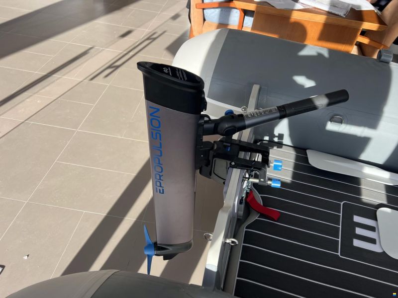 epropulsion Elite electric trolling motor