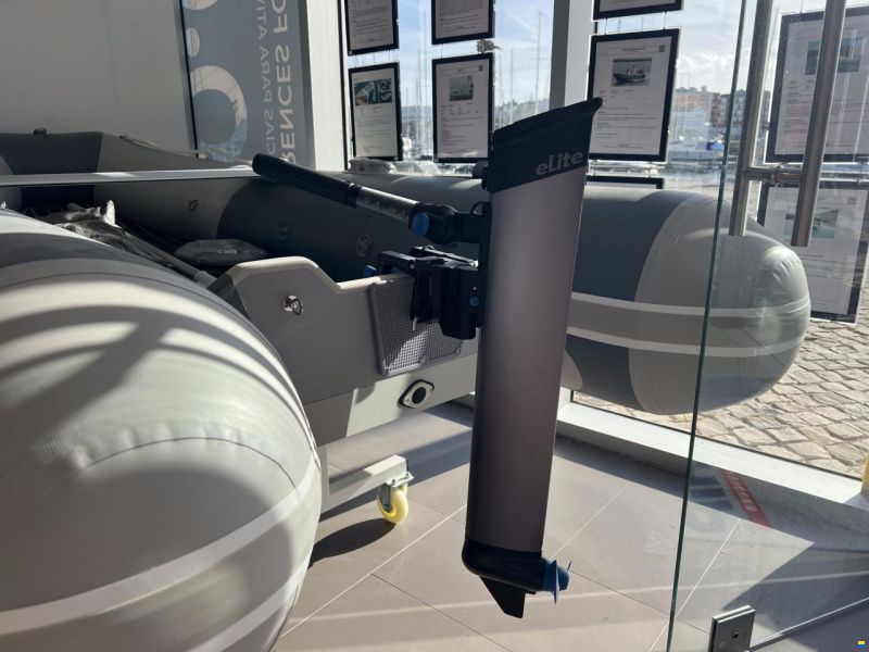 epropulsion Elite electric trolling motor