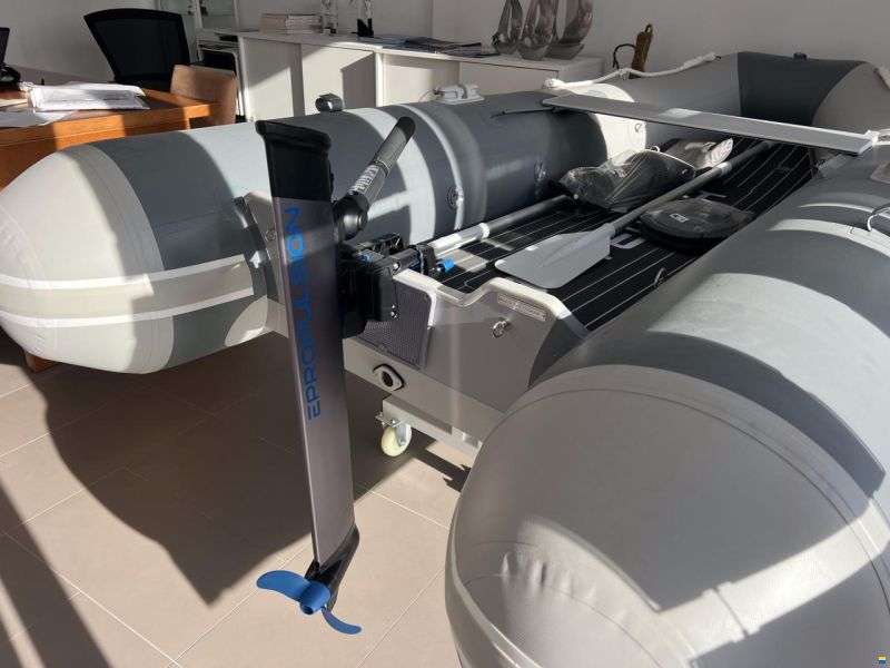 epropulsion Elite electric trolling motor