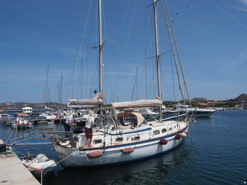 Hallberg-Rassy HR41