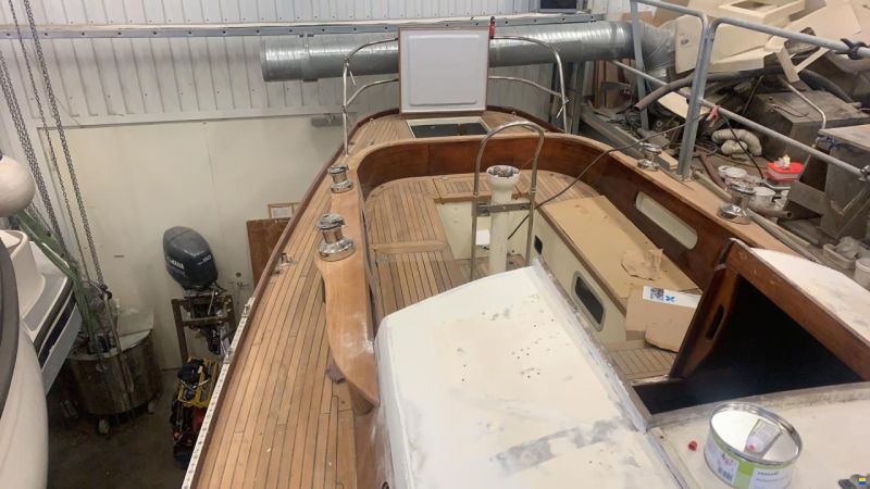 Hallberg-Rassy Mistral 33