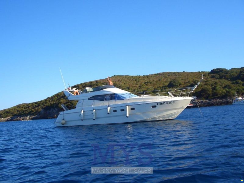 Azimut AZ 43