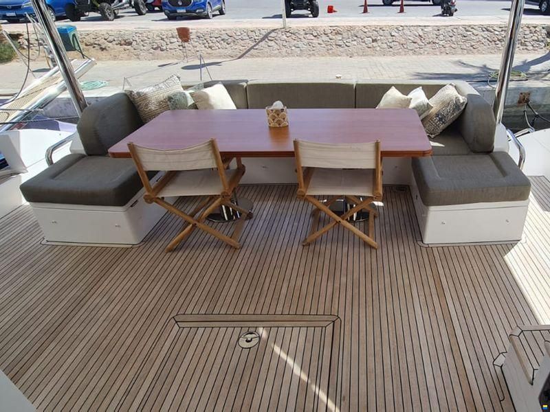 Azimut 80