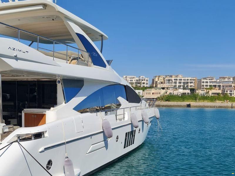 Azimut 80