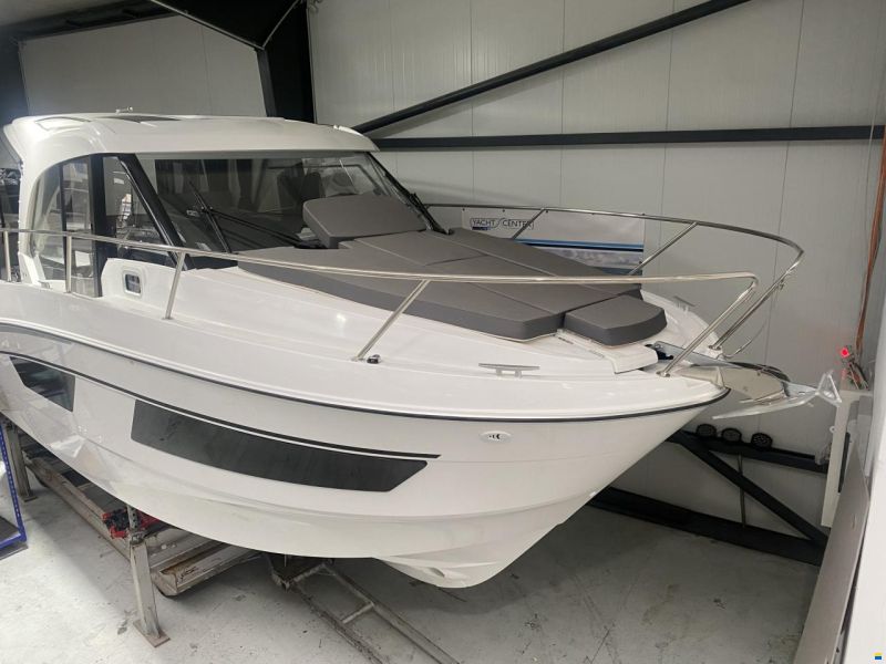 Beneteau Antares 9