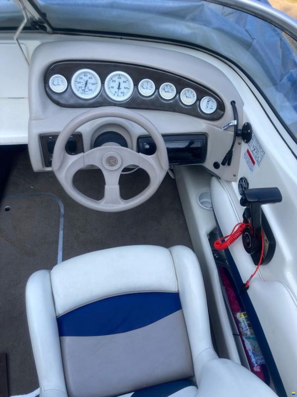 Glastron SX 177