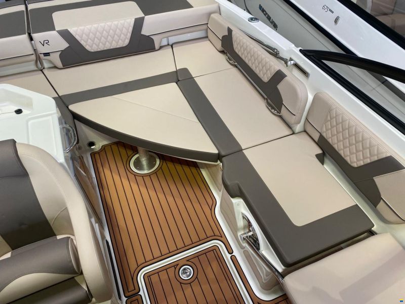 Bayliner VR6COB