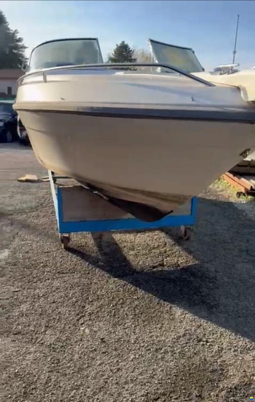 Cranchi Motoscafo Cabinato Entrobordo