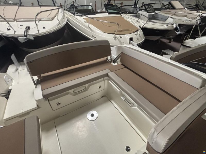 Quicksilver Activ 675 Cruiser