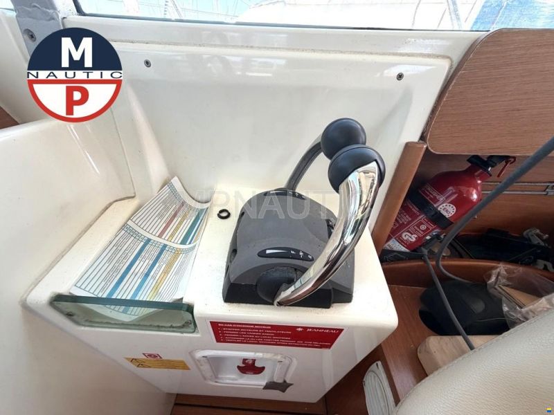 Jeanneau Merry Fisher 925