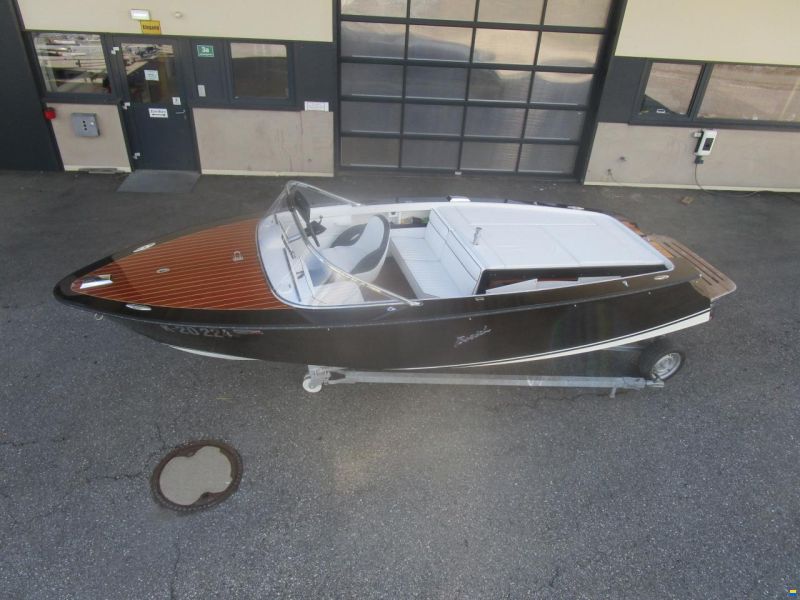 Boesch 625 Sunski