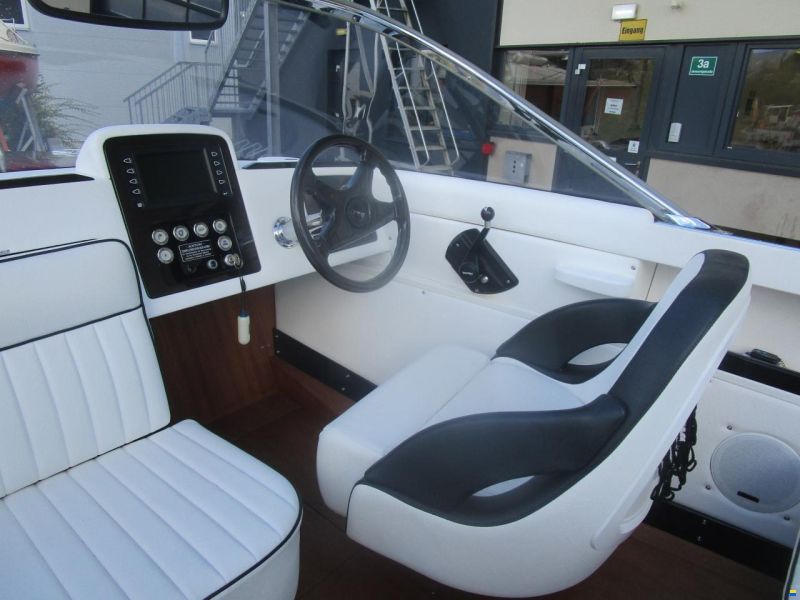 Boesch 625 Sunski