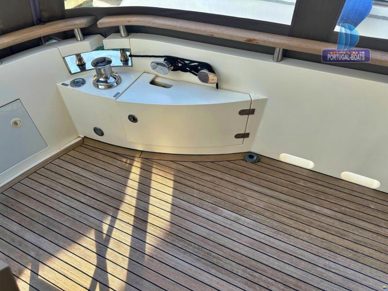 Fairline Squadron 74 custom