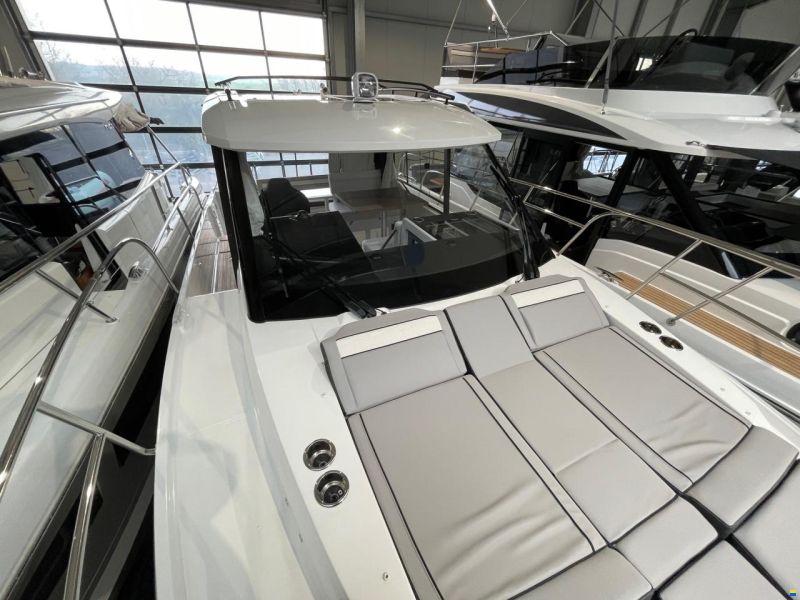 Jeanneau Merry Fisher 895 S2
