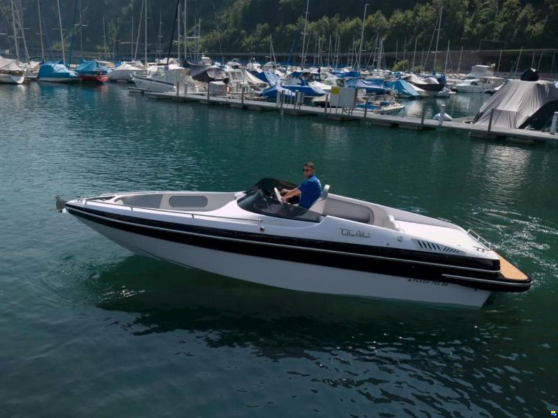 Tullio Abbate 755 Bowrider