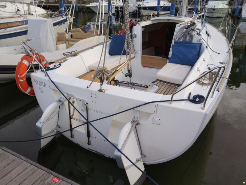 Beneteau FIRST 25.7