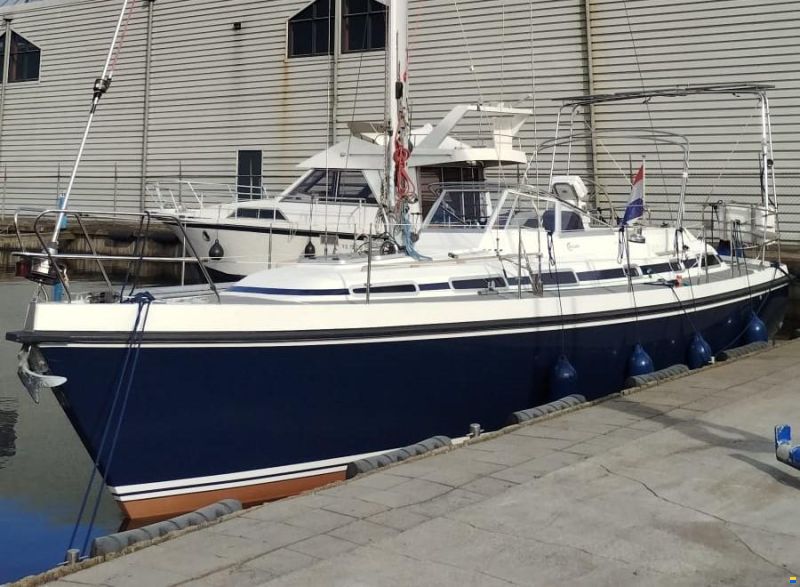 Compromis 36 Class