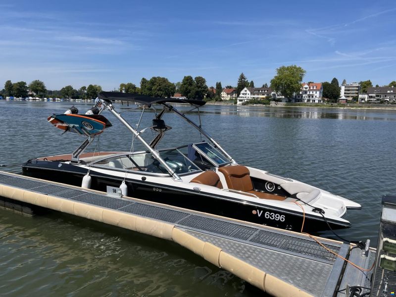 MasterCraft XStar