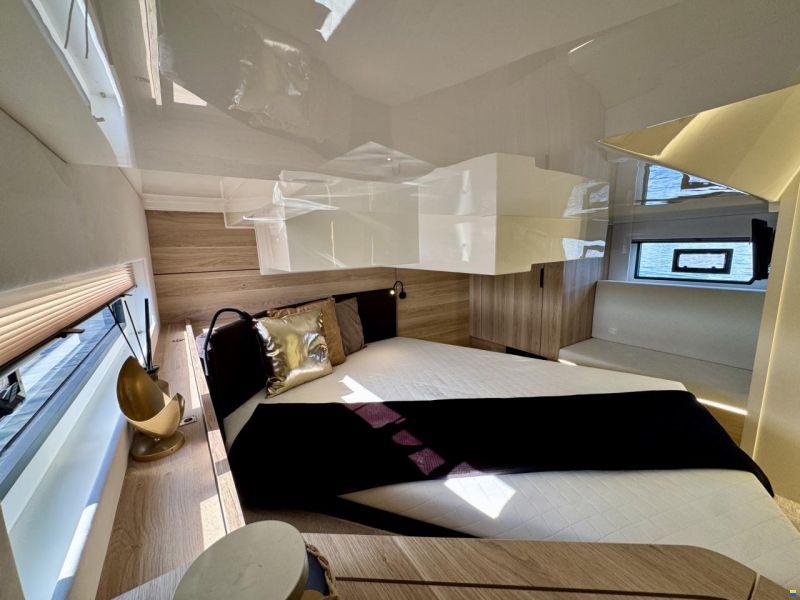 Cobra Campione 41 Flybridge