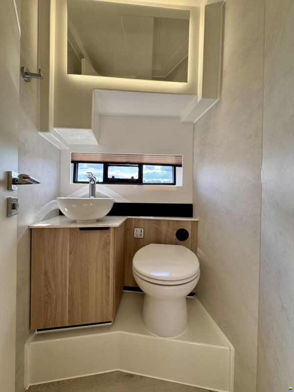 Cobra Campione 41 Flybridge