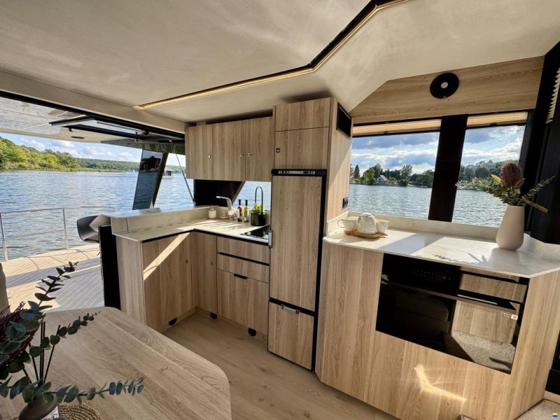 Cobra Campione 41 Flybridge