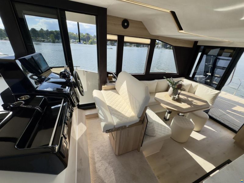 Cobra Campione 41 Flybridge