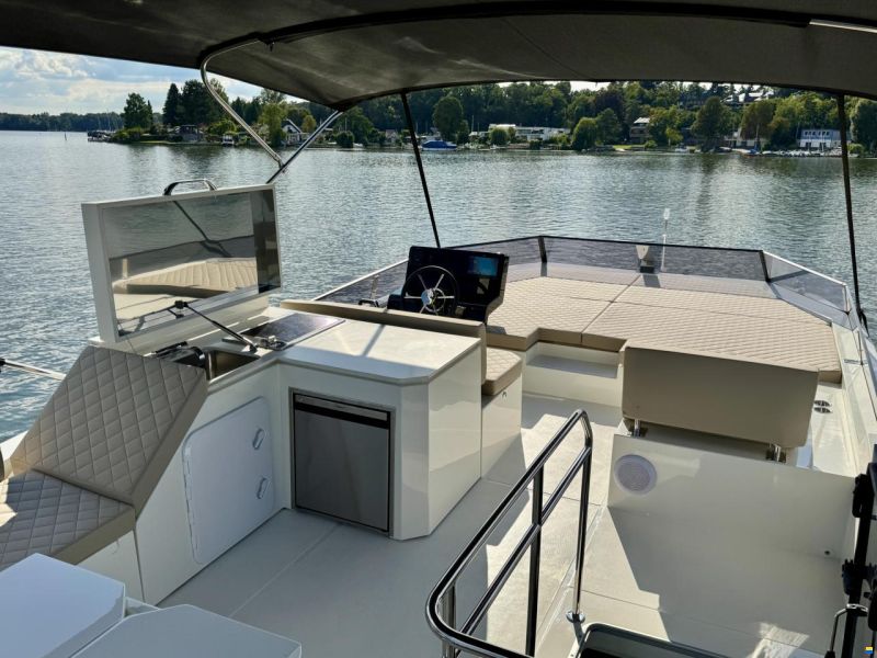 Cobra Campione 41 Flybridge