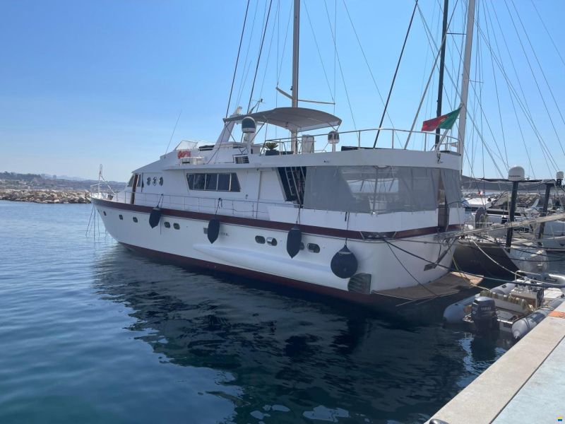 Admiral Boats 25
